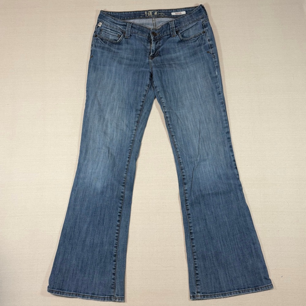 IT Jeans Diva Bootcut Denim Medium Wash Low Rise Flare Size 32x32 Regular